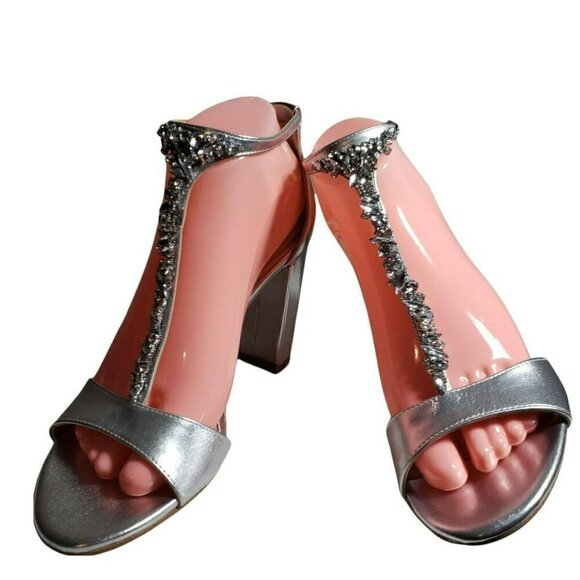 Jewel Badgley Mischka Silver Embellished T Strap Open Toe Evening Sandals Size 8 - Picture 5 of 12